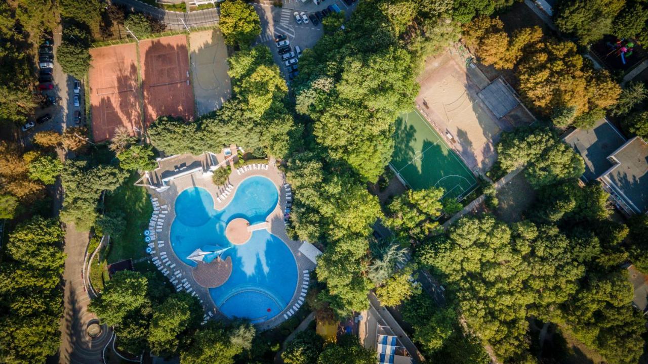 Hotel Ralitsa Aquaclub Albena Kültér fotó