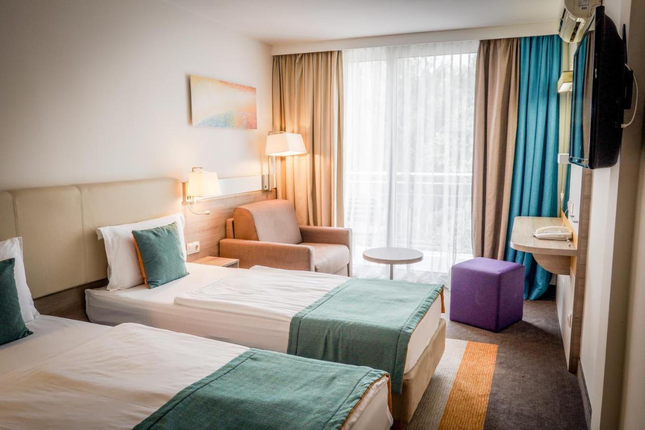 Hotel Ralitsa Aquaclub Albena Kültér fotó