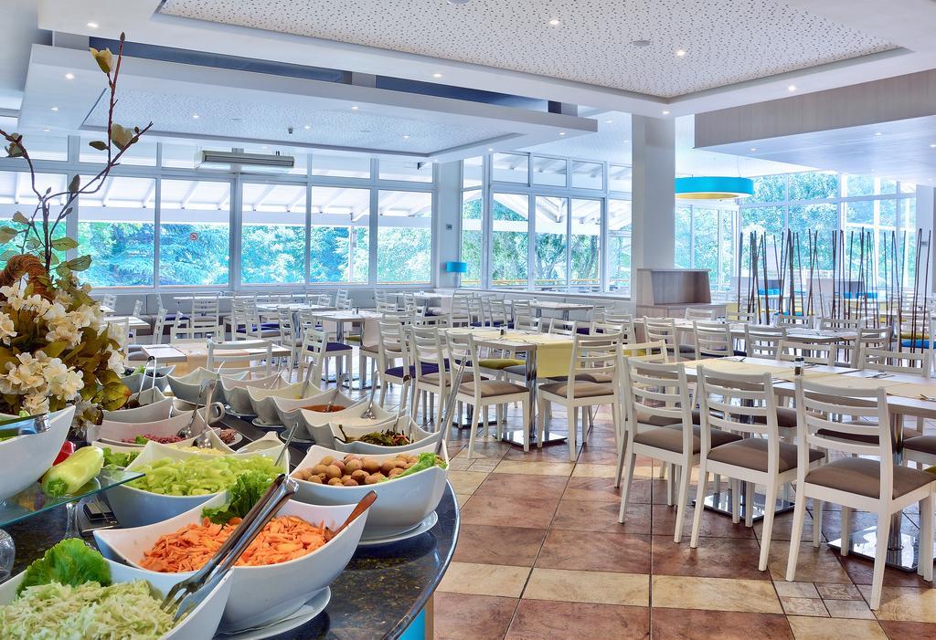 Hotel Ralitsa Aquaclub Albena Kültér fotó