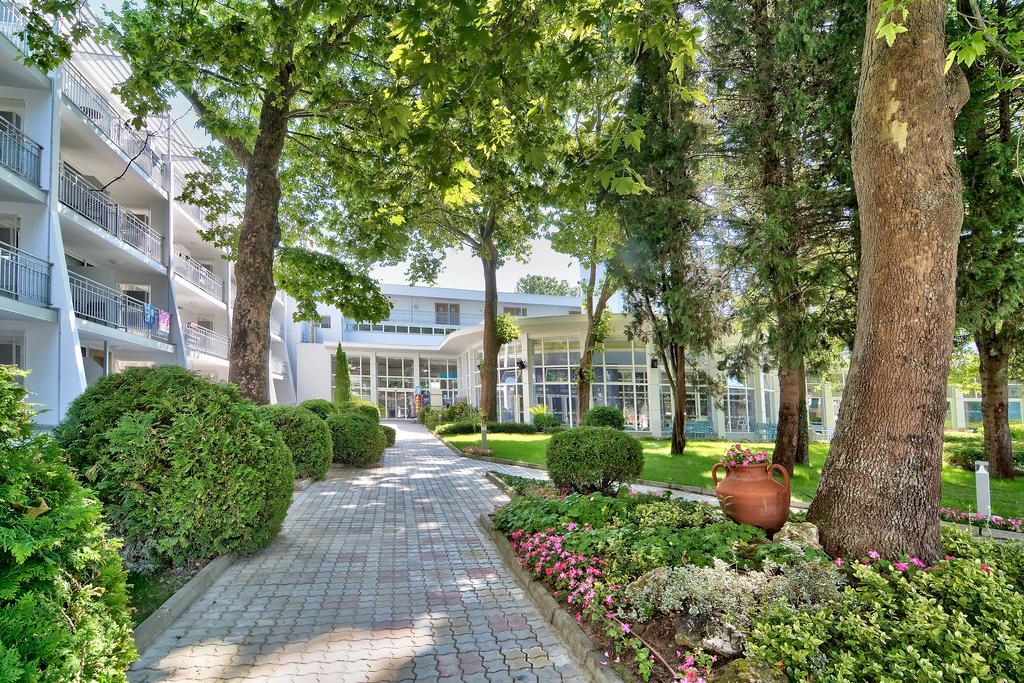 Hotel Ralitsa Aquaclub Albena Kültér fotó
